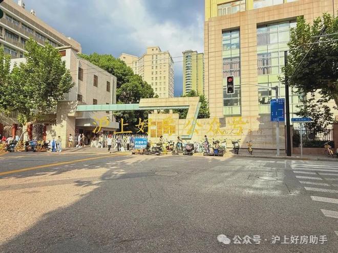 华润士林润园售楼处发布:领航新篇章CQ9电子平台入口⚡ 好房子—黄浦(图14) 华润士林润园售楼处发布:领航新篇章CQ9电子平台入口⚡ 好房子—黄浦(图14)