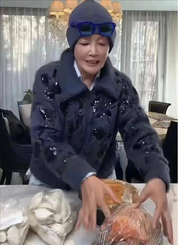 个举动暴露马筱梅地位 小菲全程没好脸色CQ9传奇电子张兰去汪小菲家过冬至一(图4)